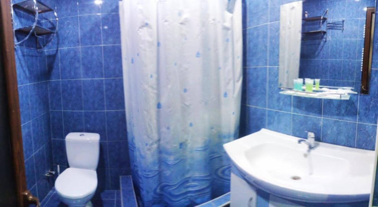 Ddd Hotel 耶烈万 外观 照片