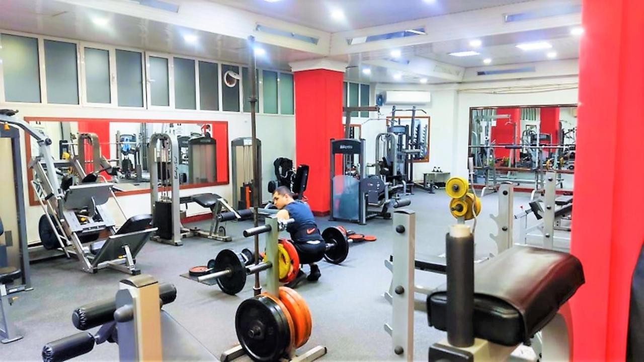 Ddd Hotel 耶烈万 外观 照片